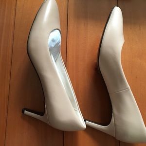 Cole Haan Hellen Grand Pump 65mm Nude Leather Sz 9